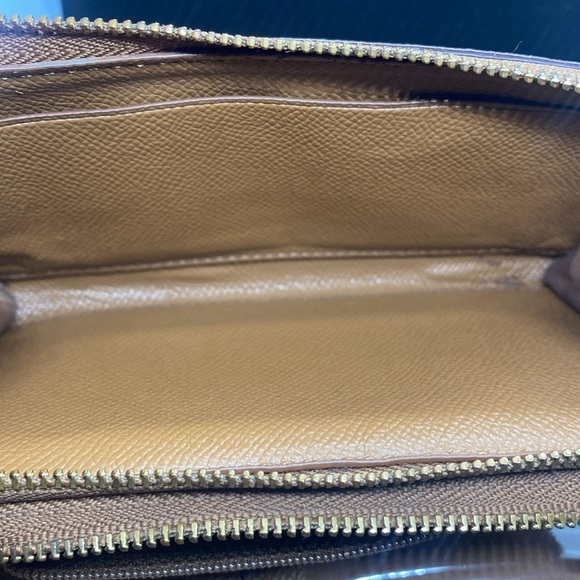 🤎COACH🤎Brown Pebble Leather Double Zip Wristlet/Good Condition - Picture 9 of 14